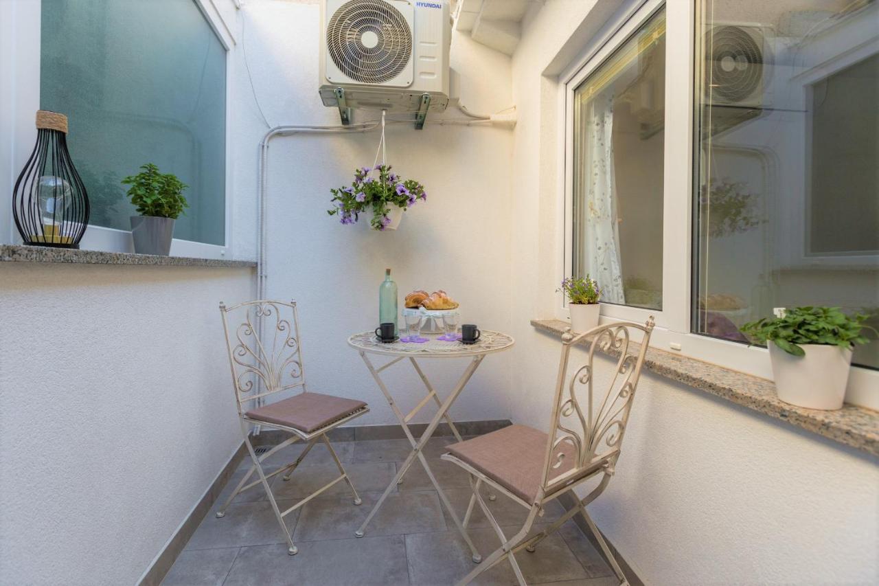 Apartment Lacea Pula Buitenkant foto