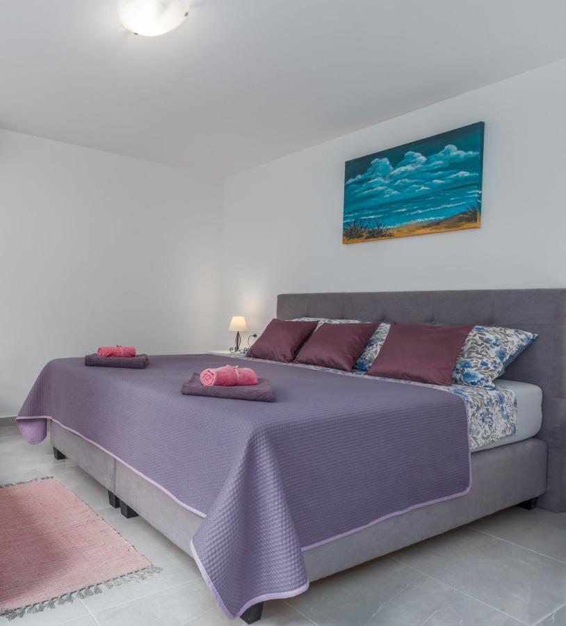 Apartment Lacea Pula Buitenkant foto